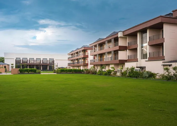 Nandgaon Kashi Resort And Spa